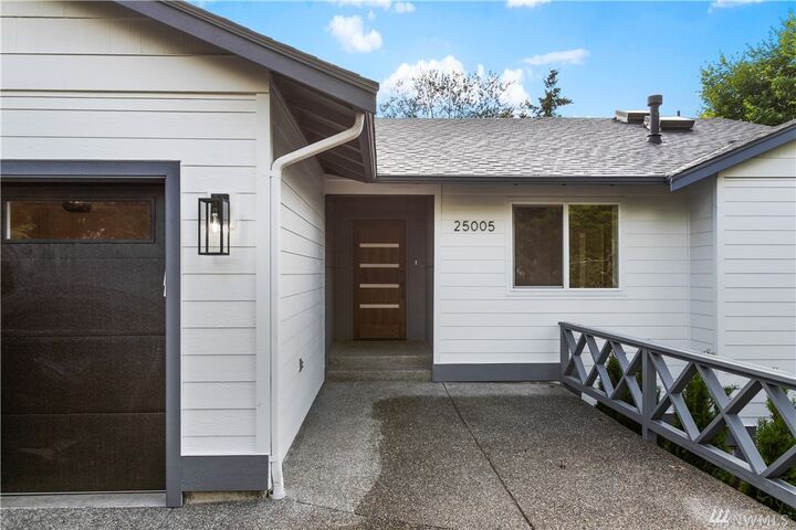 Property Photo:  25005  18th Avenue S  WA 98198 