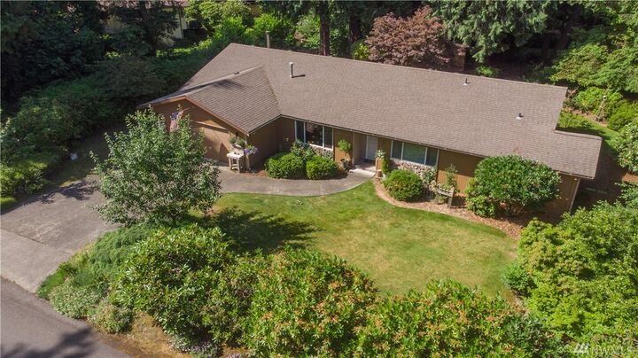 Property Photo: 4607 Claridge Drive SE WA 98501