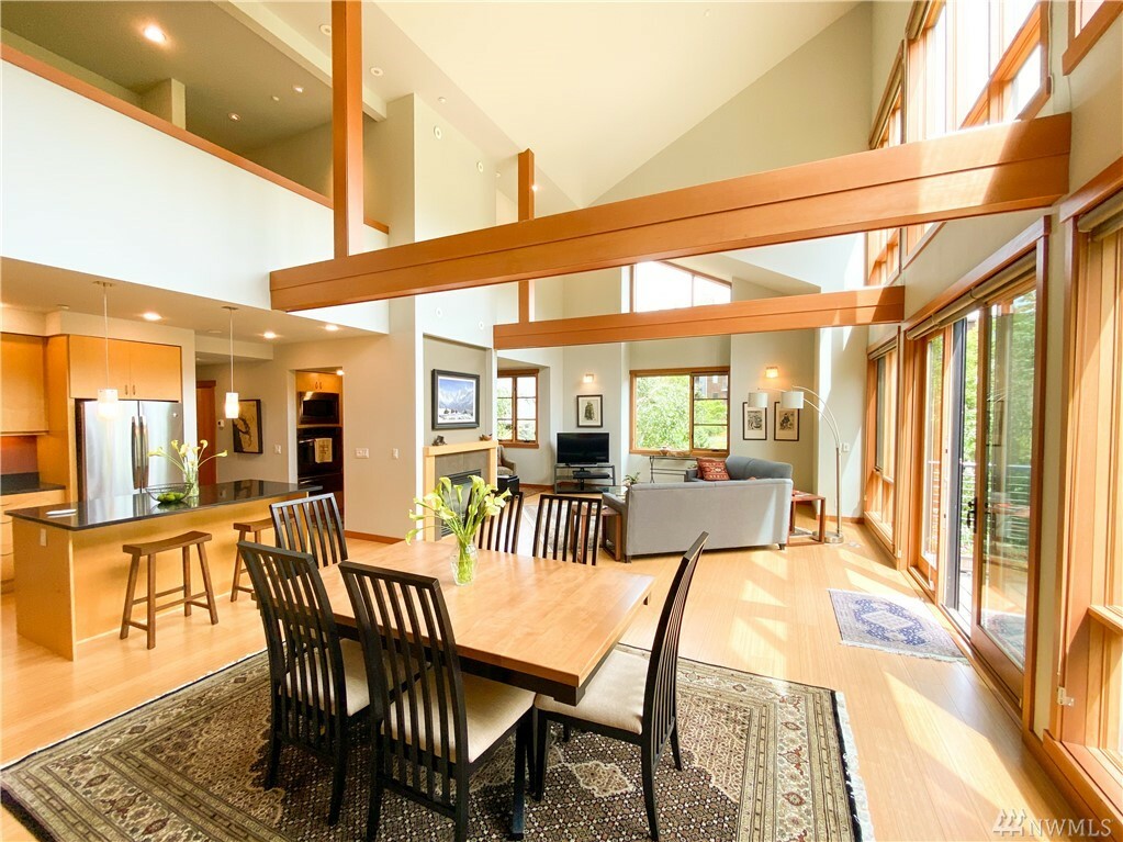 998 NE Vineyard Lane J301  Bainbridge Island WA 98110 photo