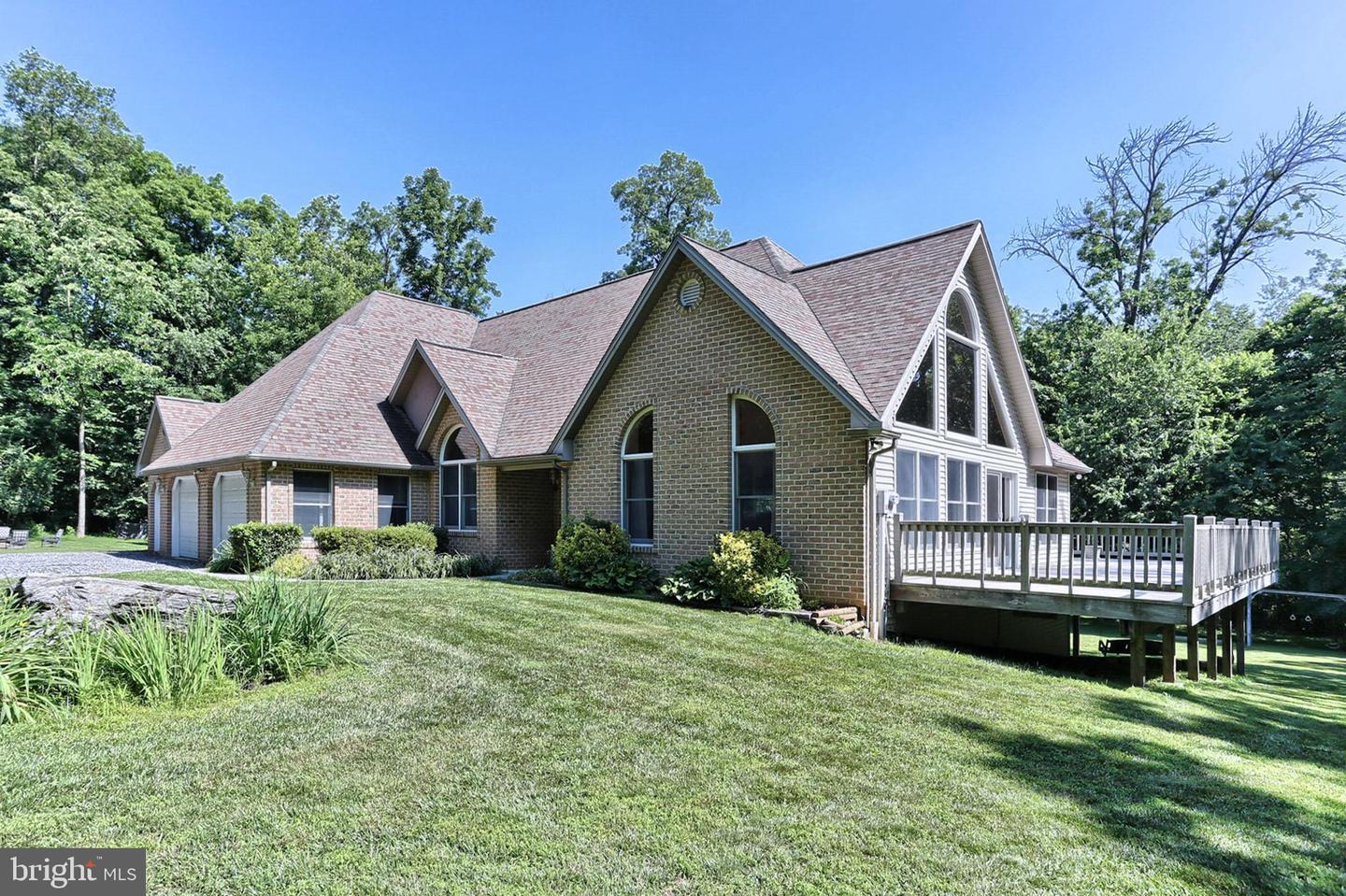 Property Photo: 102 Carriage Lane PA 17015