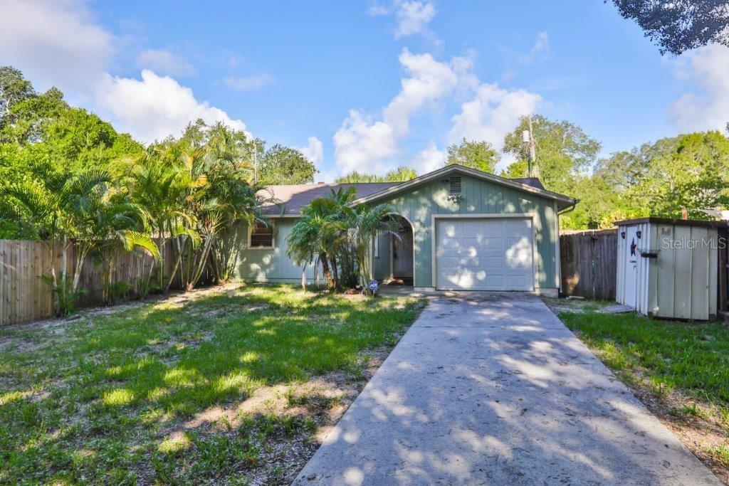 Property Photo:  1874 Sylvan Drive  FL 33755 