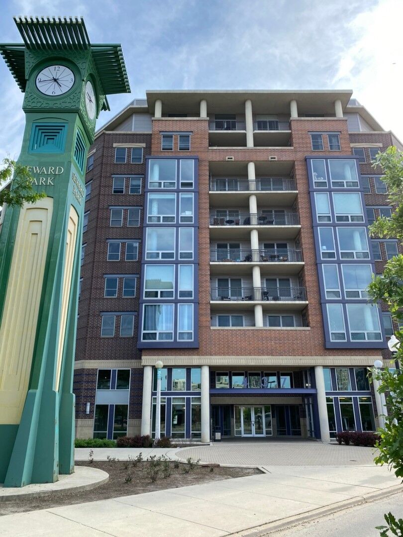 Property Photo:  437 West Division Street 801  IL 60610 