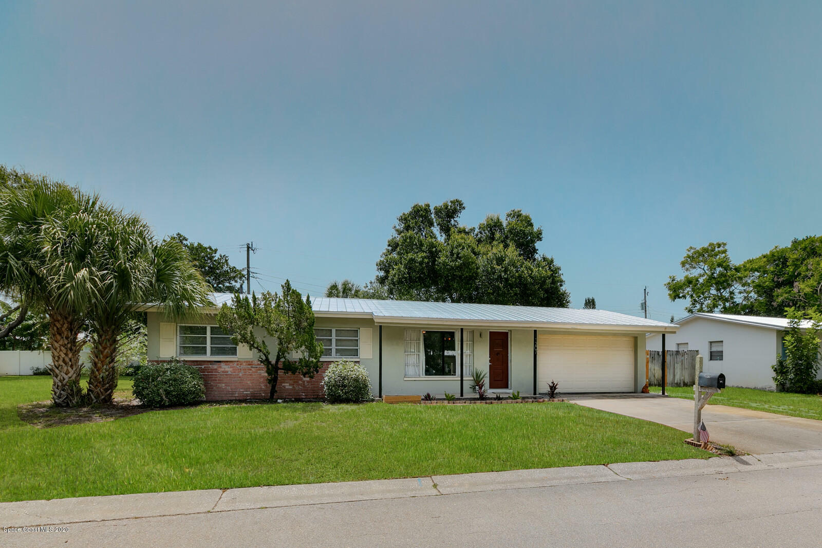 Property Photo:  1207 Cheyenne Drive  FL 32937 