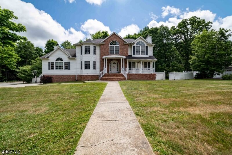 Property Photo: 36 Heritage Dr NJ 07480