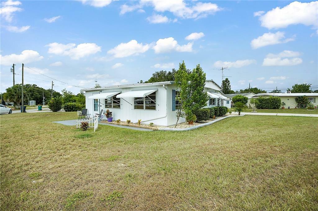 Property Photo:  1505 Pleasant Street  FL 32778 