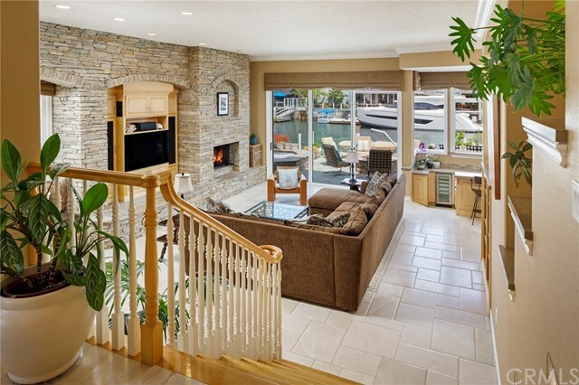 Property Photo: 16652 Baruna Lane CA 92649
