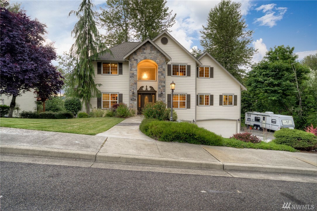 Property Photo: 2645 15th Ave SE WA 98372
