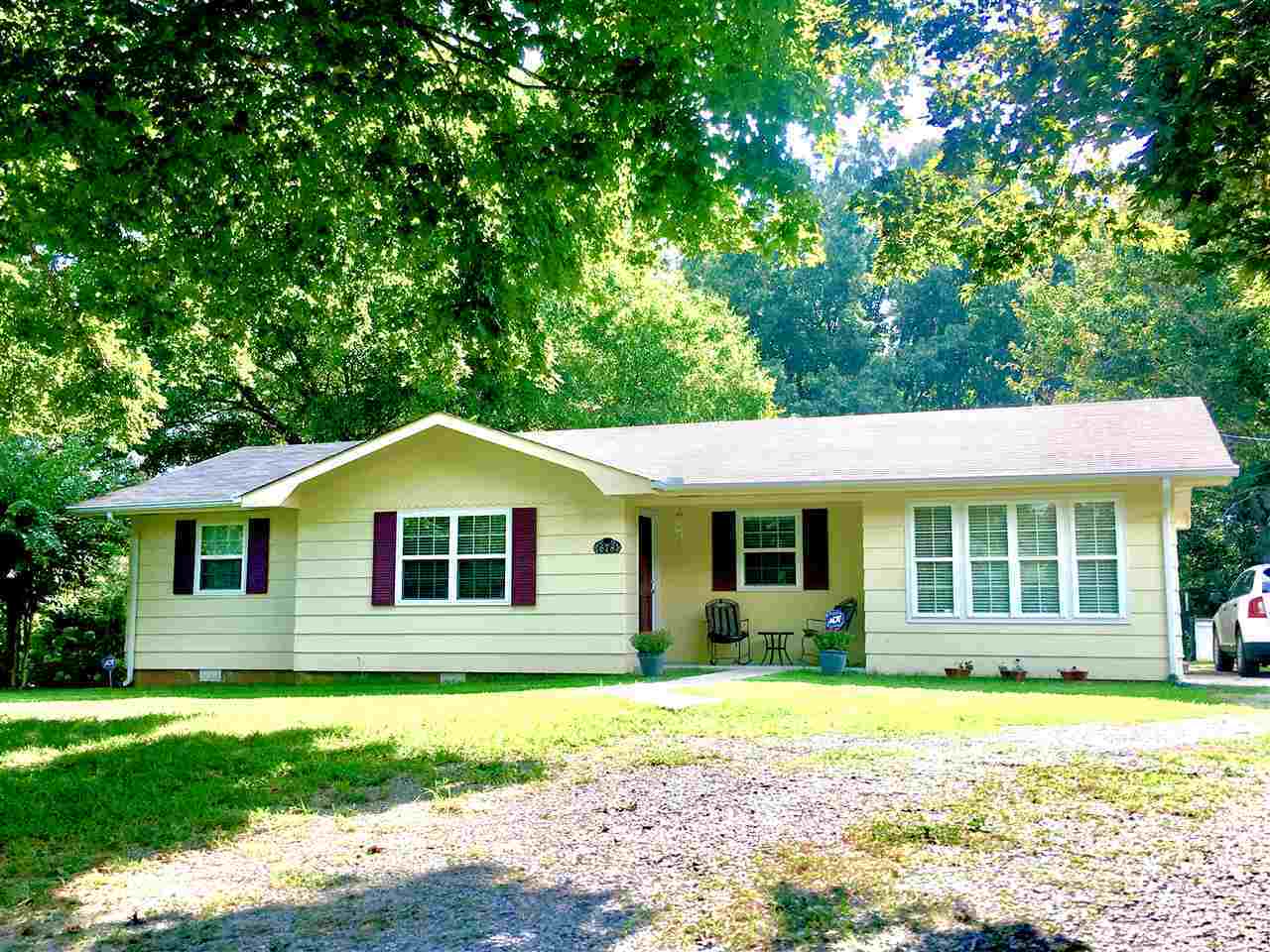 Property Photo:  678 County Road 442  TN 37303 