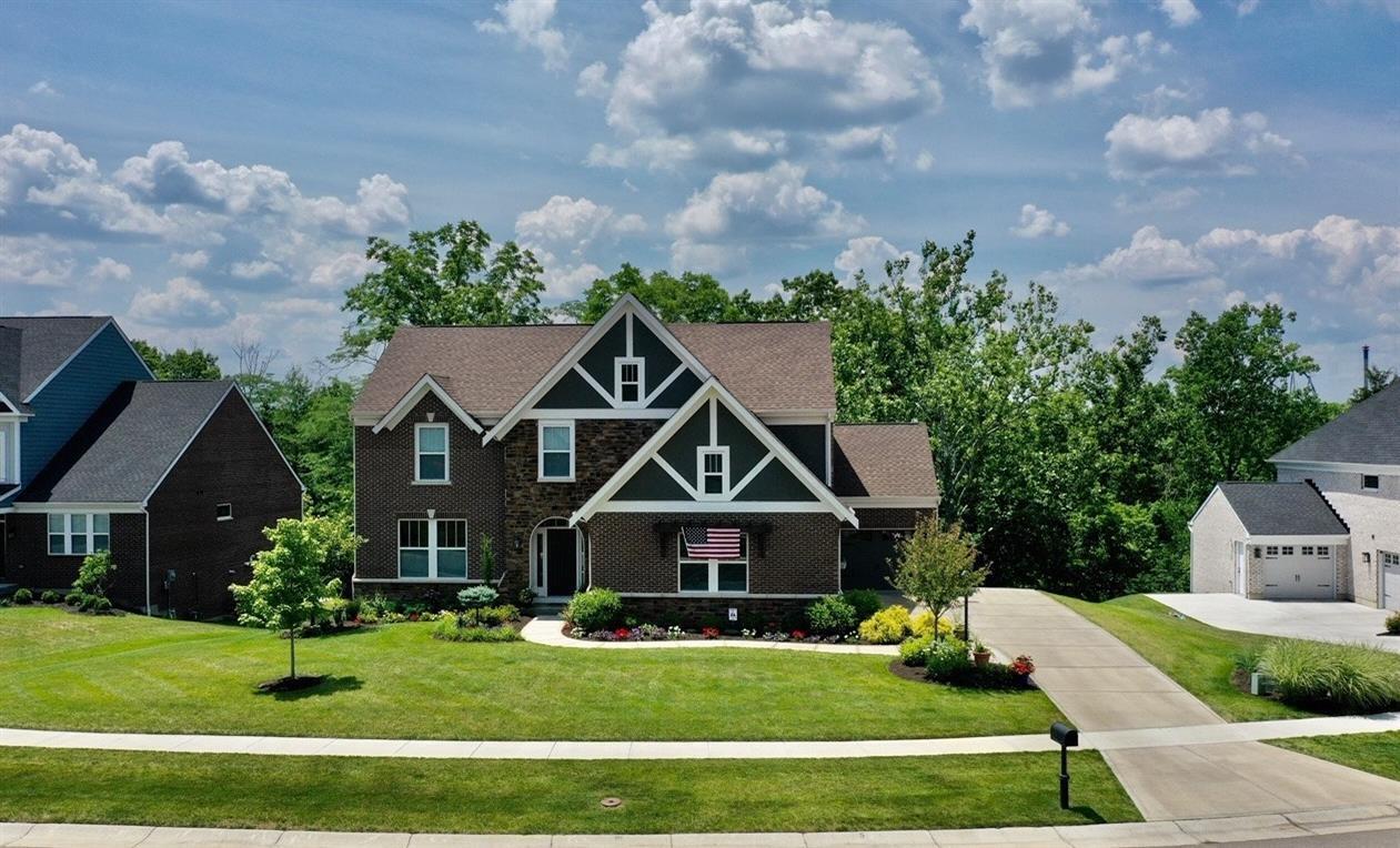 Property Photo:  6920 Indian Bluffs Cir  OH 45039 