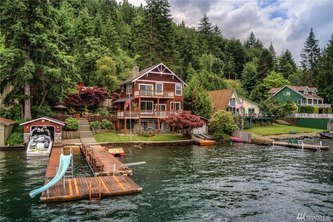 Property Photo:  545 Summit Lake Shore Rd NW  WA 98502 