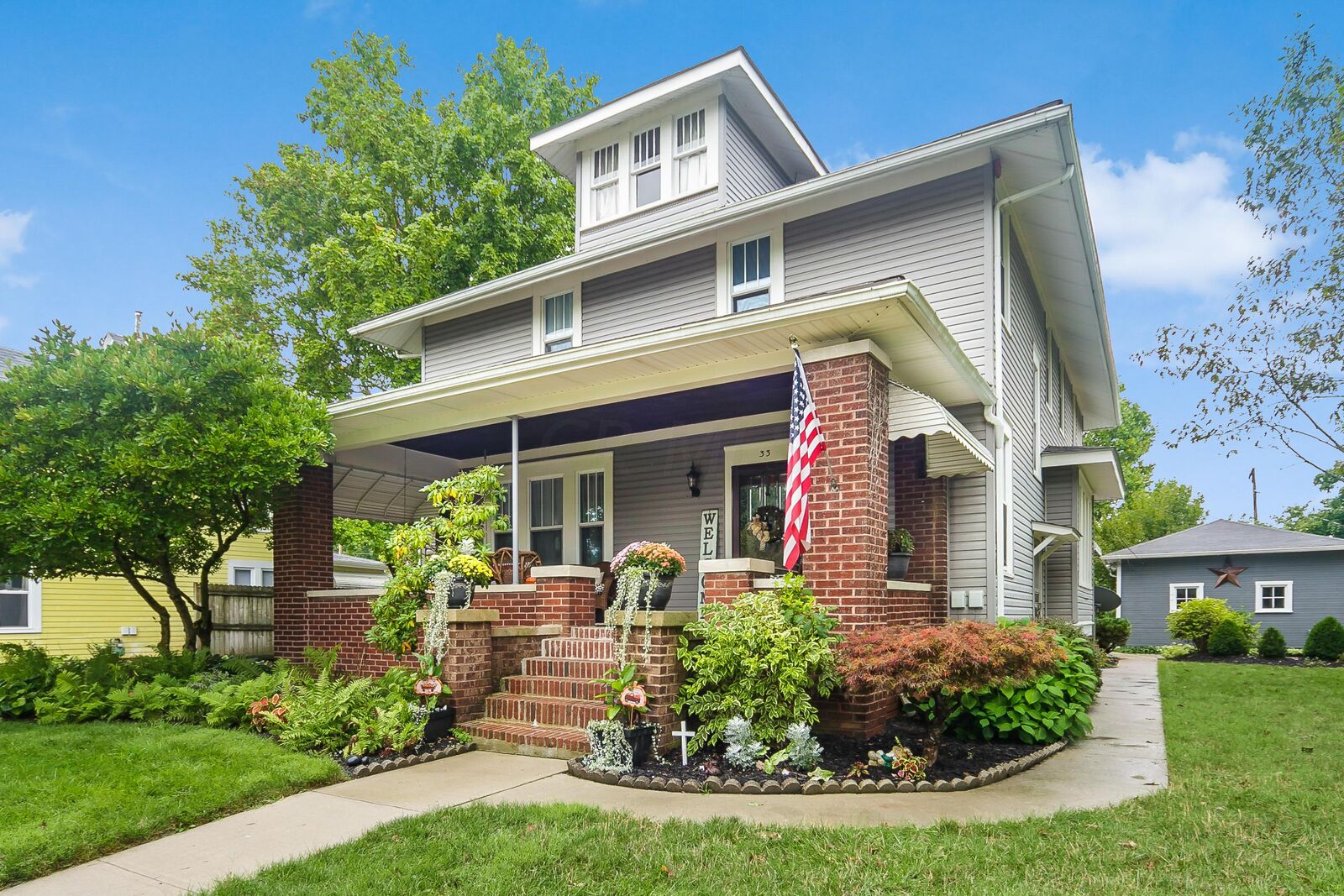 Property Photo:  33 W Columbus Street  OH 43110