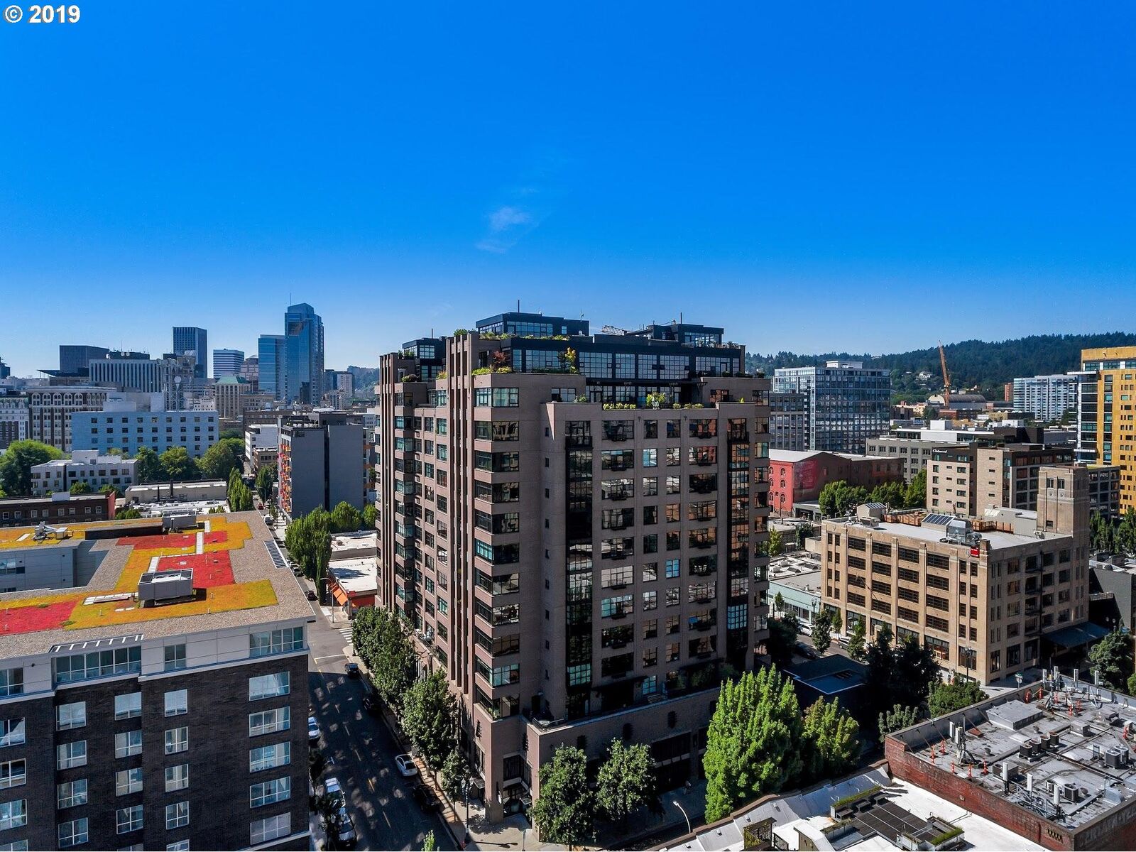 Property Photo:  333 NW 9th Ave 514  OR 97209 