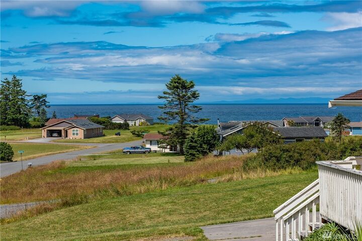 Property Photo:  2642  San Juan Street  WA 98239 