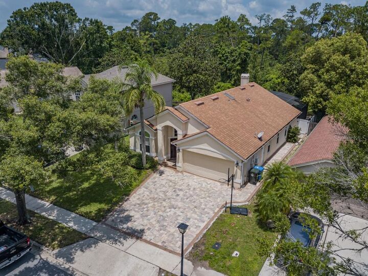 Property Photo:  897 N Lake Claire Circle  FL 32765 