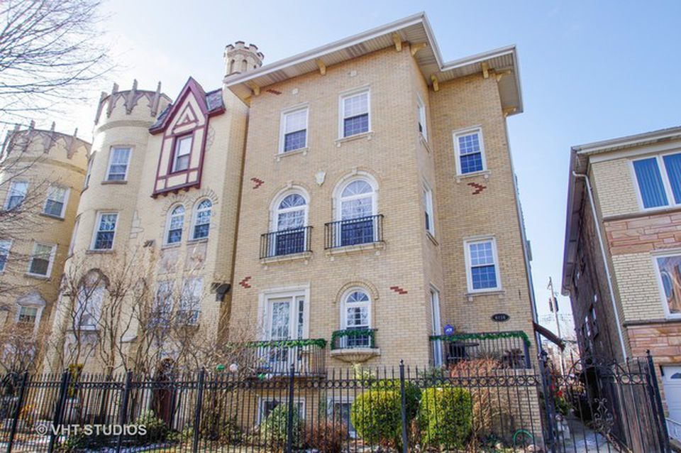Property Photo:  6216 North Richmond Street  IL 60659 