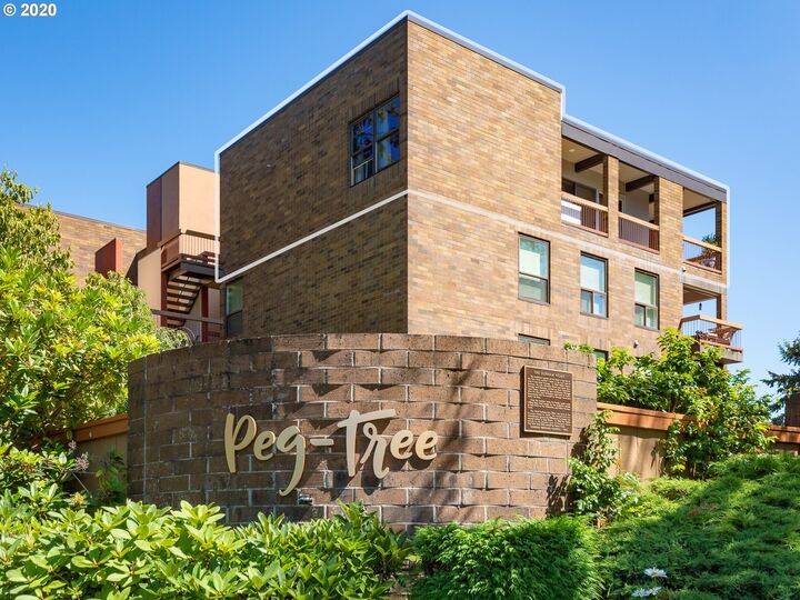 100 Leonard St 4-2  Lake Oswego OR 97034 photo