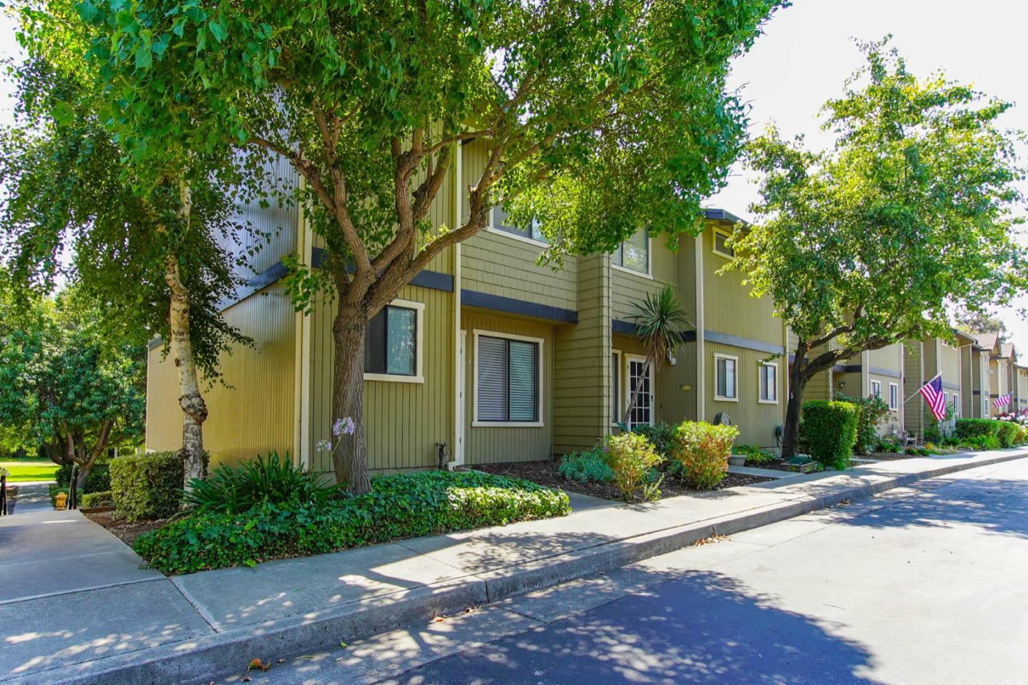 Property Photo: 801 Nash Road E1 CA 95023