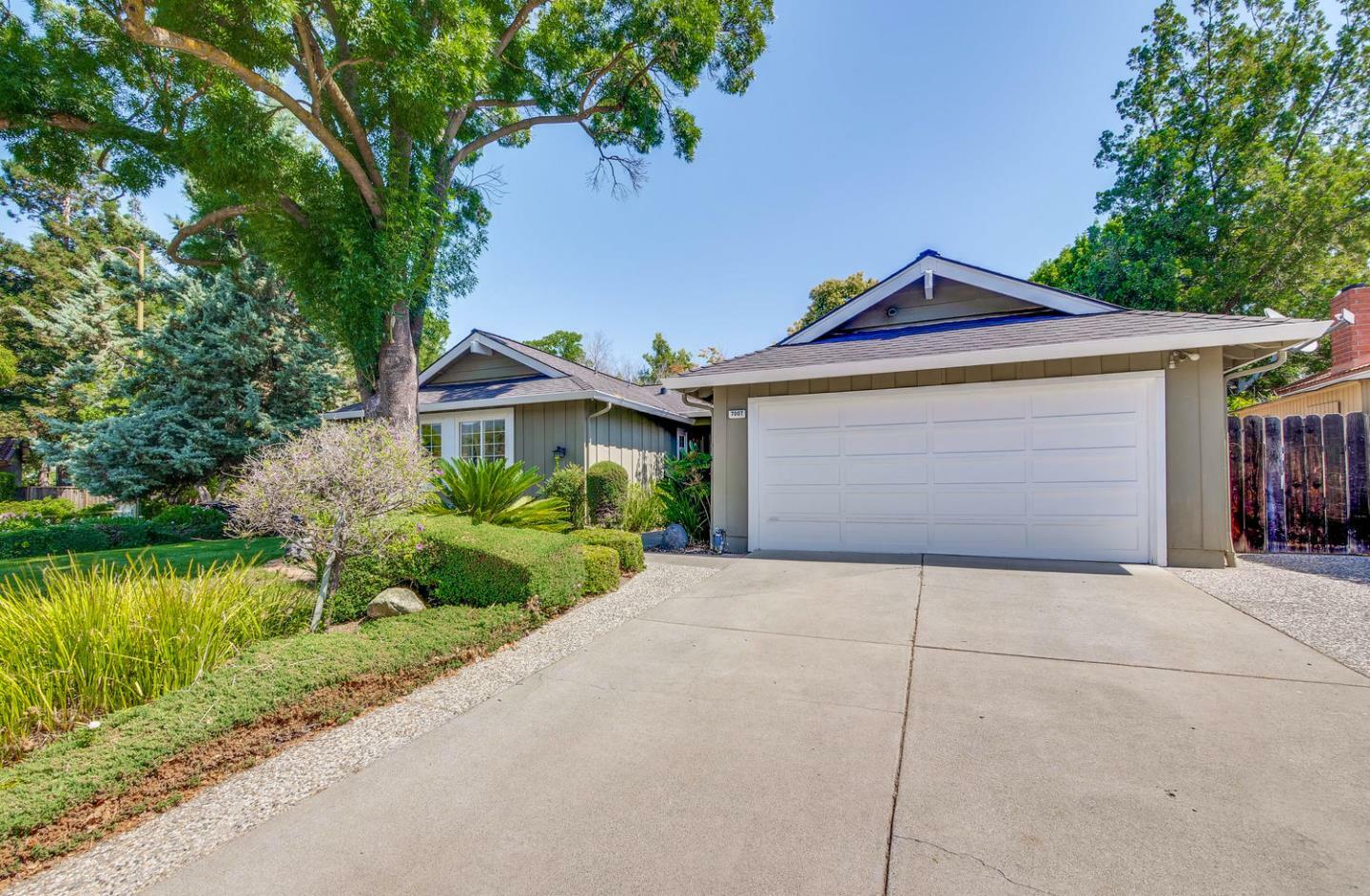 Property Photo: 7007 Elmsdale Drive CA 95120