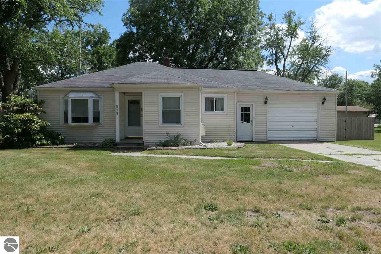 Property Photo:  519 Virginia  MI 48801 