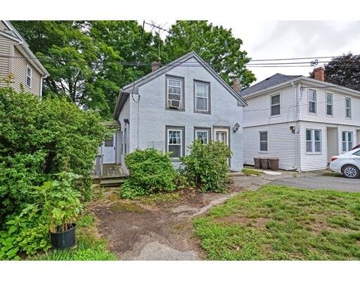 124 Main  Upton MA 01568 photo