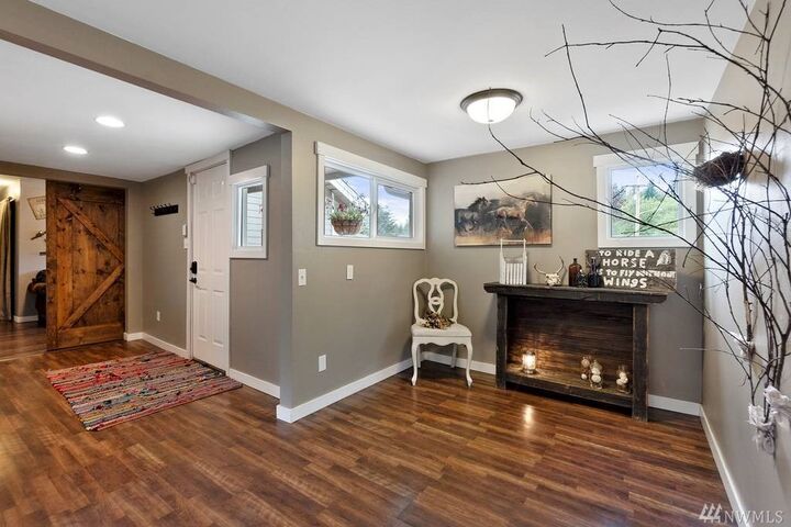 Property Photo:  458  Huston Street S  WA 98589 