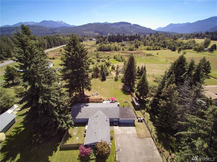 Property Photo:  71  Mapleton Way  WA 98363 