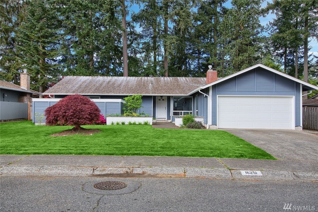 Property Photo:  16251  141st Ave  SE  WA 98058 