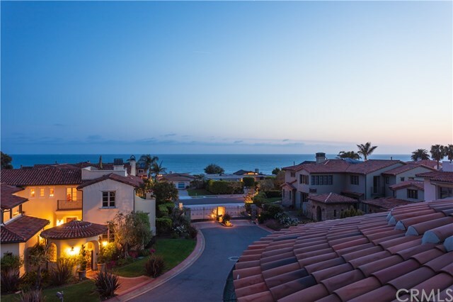 Property Photo:  4 Castillo Del Mar  CA 92624 