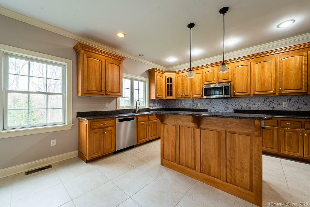 Property Photo:  30 Laurel Road  CT 06426 