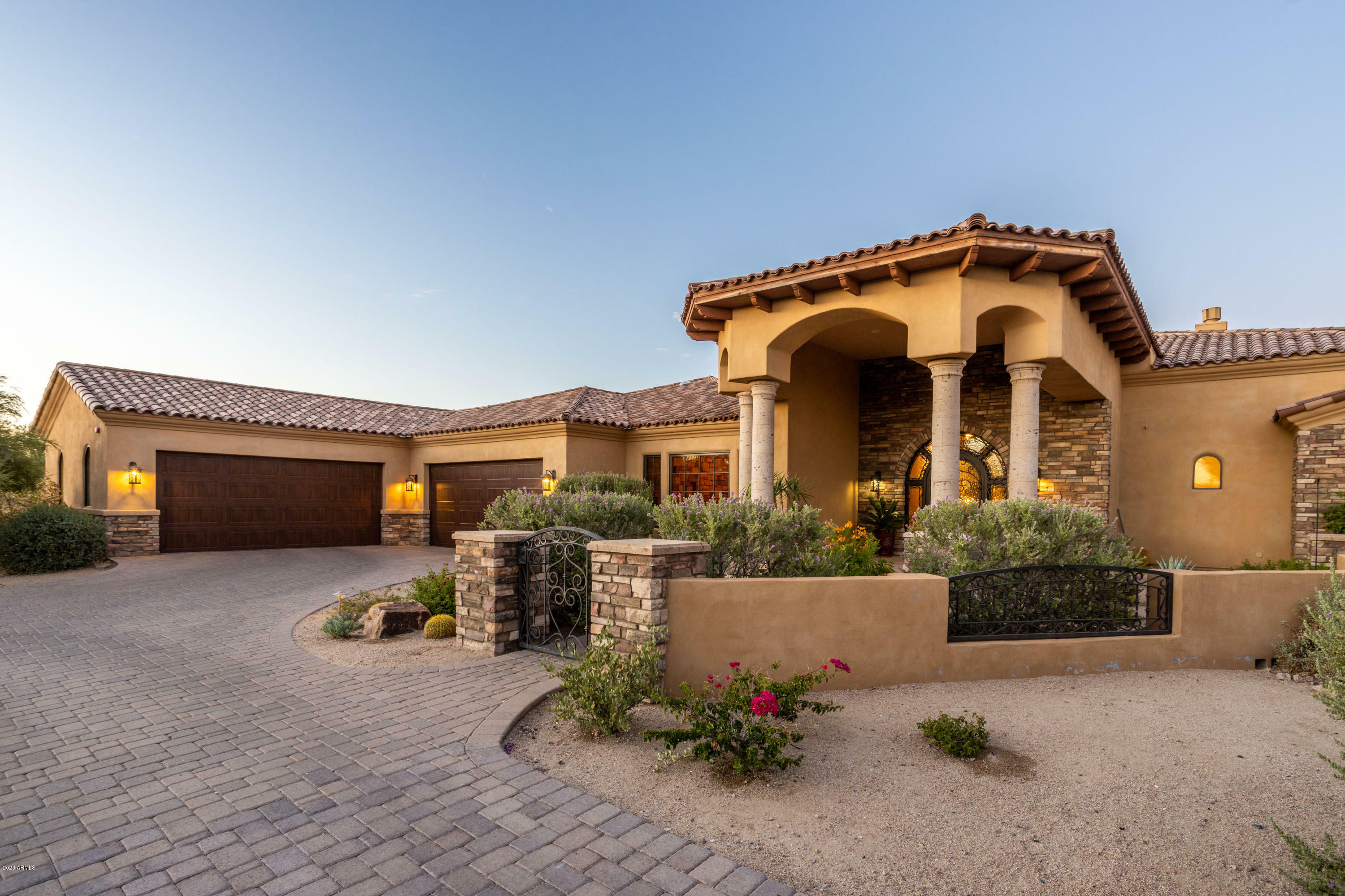 Property Photo:  8118 E Fledgling Drive  AZ 85255 