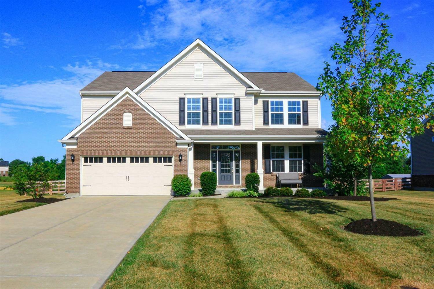 Property Photo:  5149 Oak Forest Dr  OH 45044 