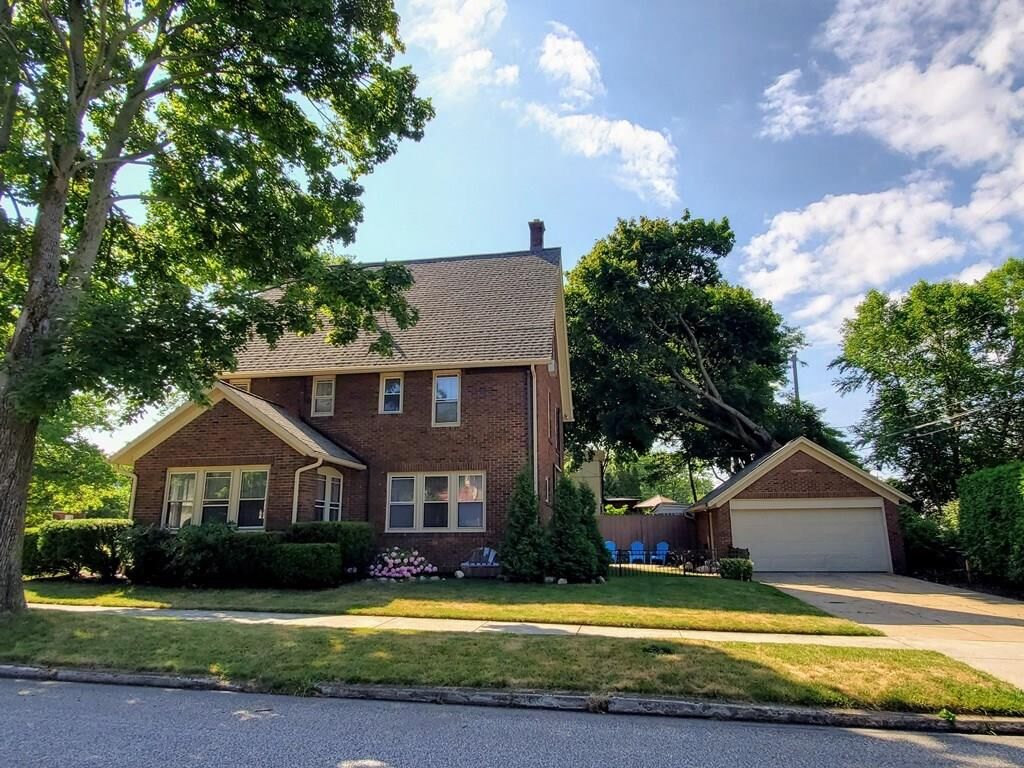 Property Photo:  504 Kahkwa Boulevard  PA 16505 