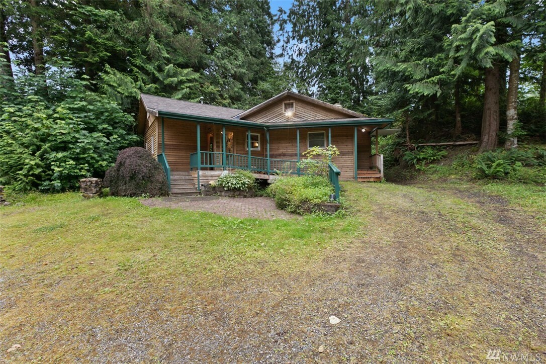 Property Photo:  9393 Mt Baker Hwy  WA 98244 