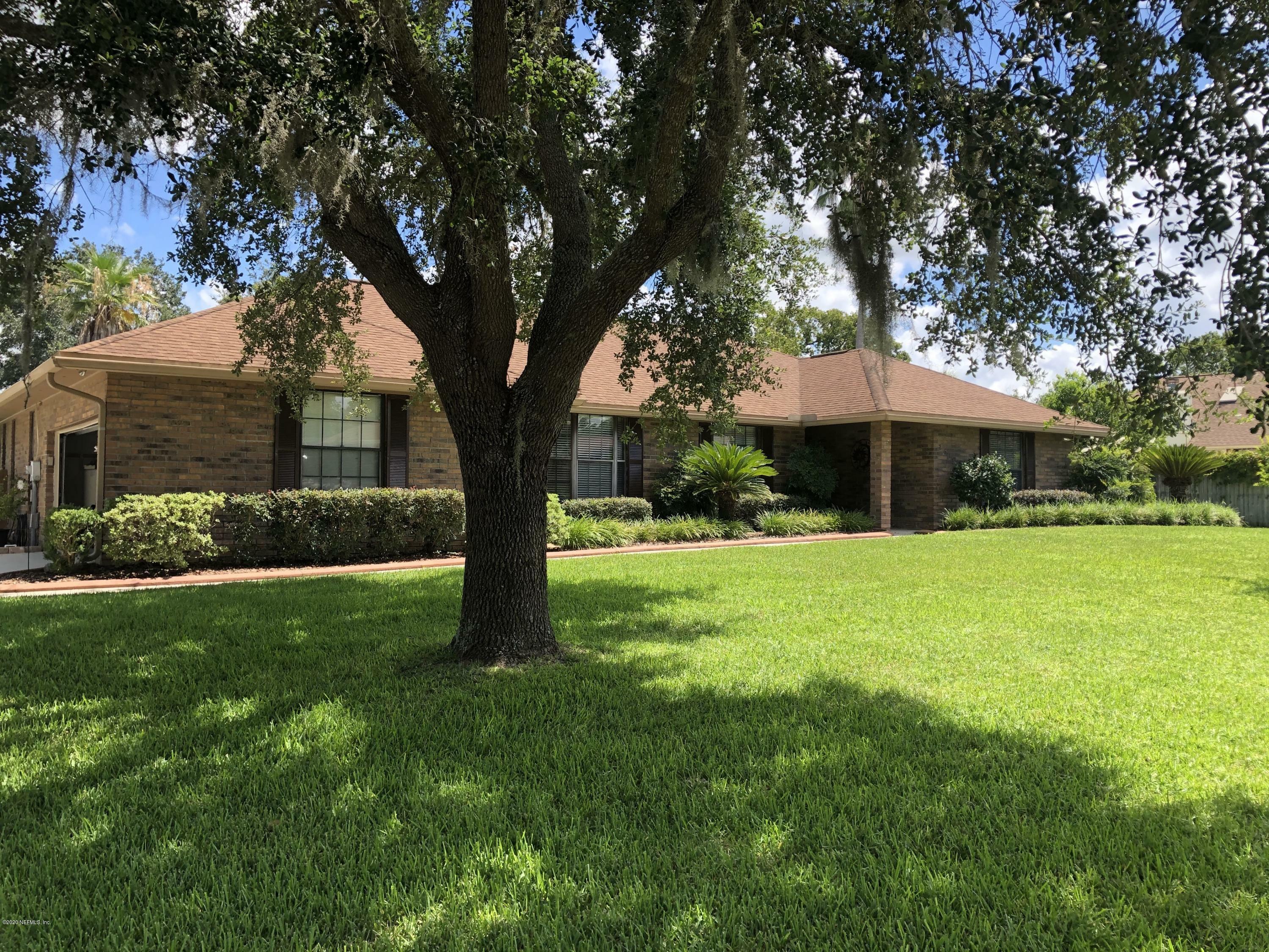 Property Photo:  2610 Loopridge Drive  FL 32065 