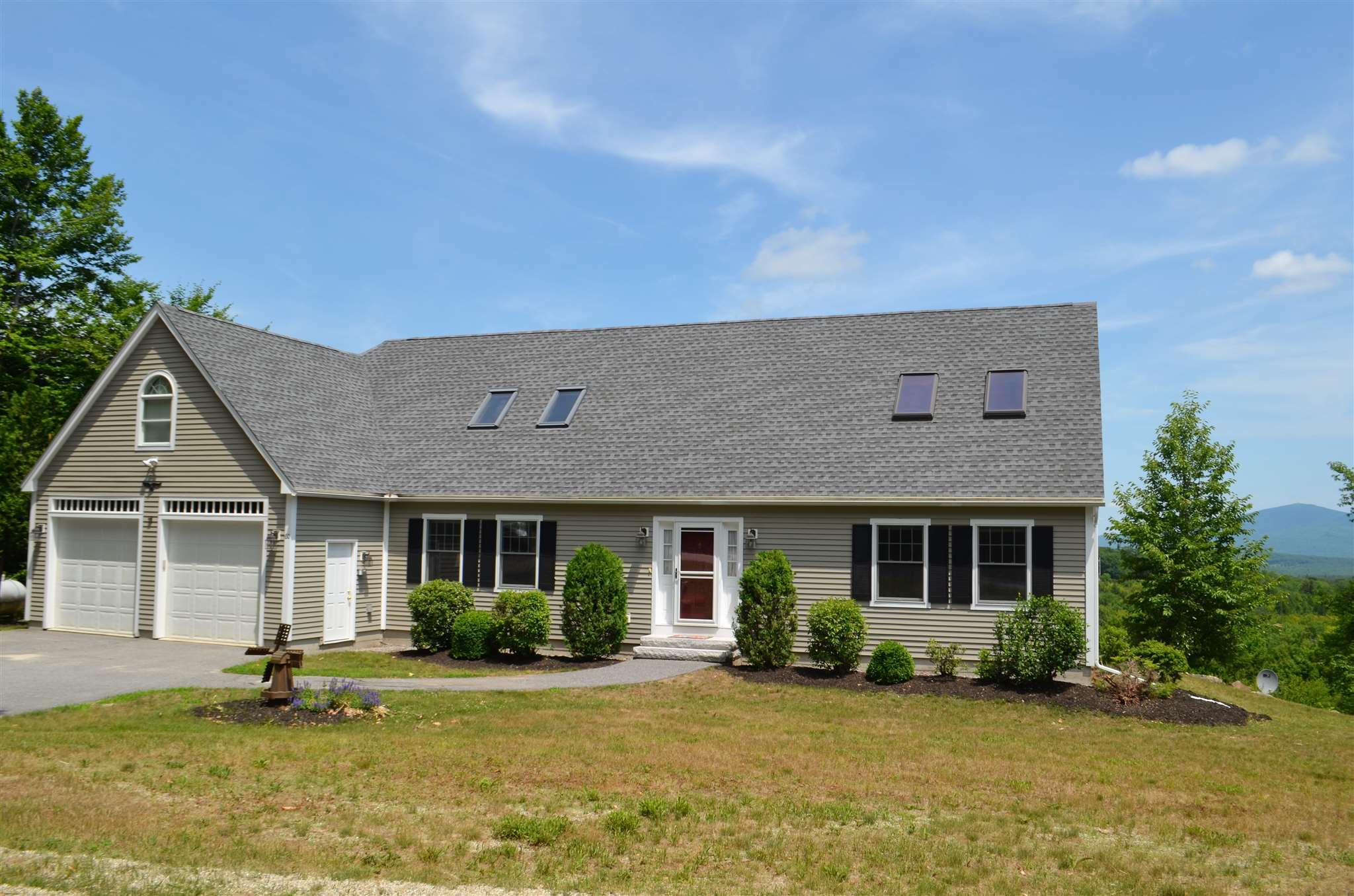 Property Photo: 60 Hearthstone Road NH 03255