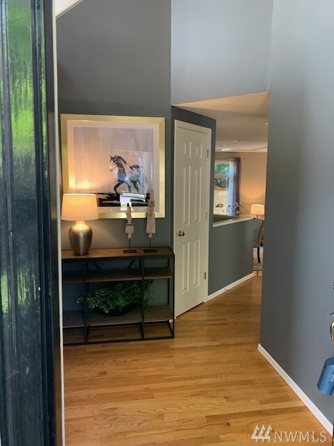 Property Photo: 25050 SE 42nd Street WA 98029