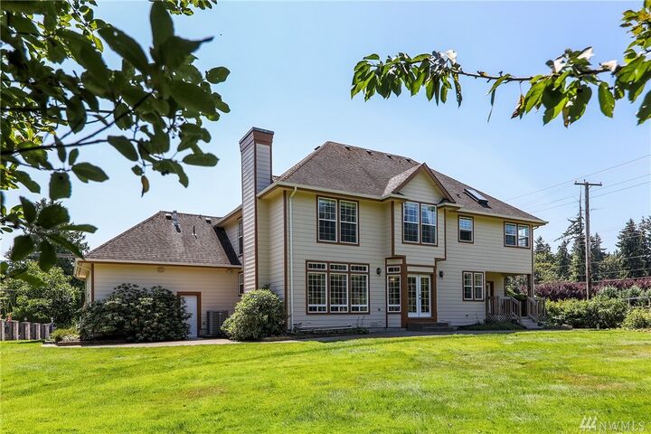 Property Photo: 12412 SE 282nd Street WA 98030