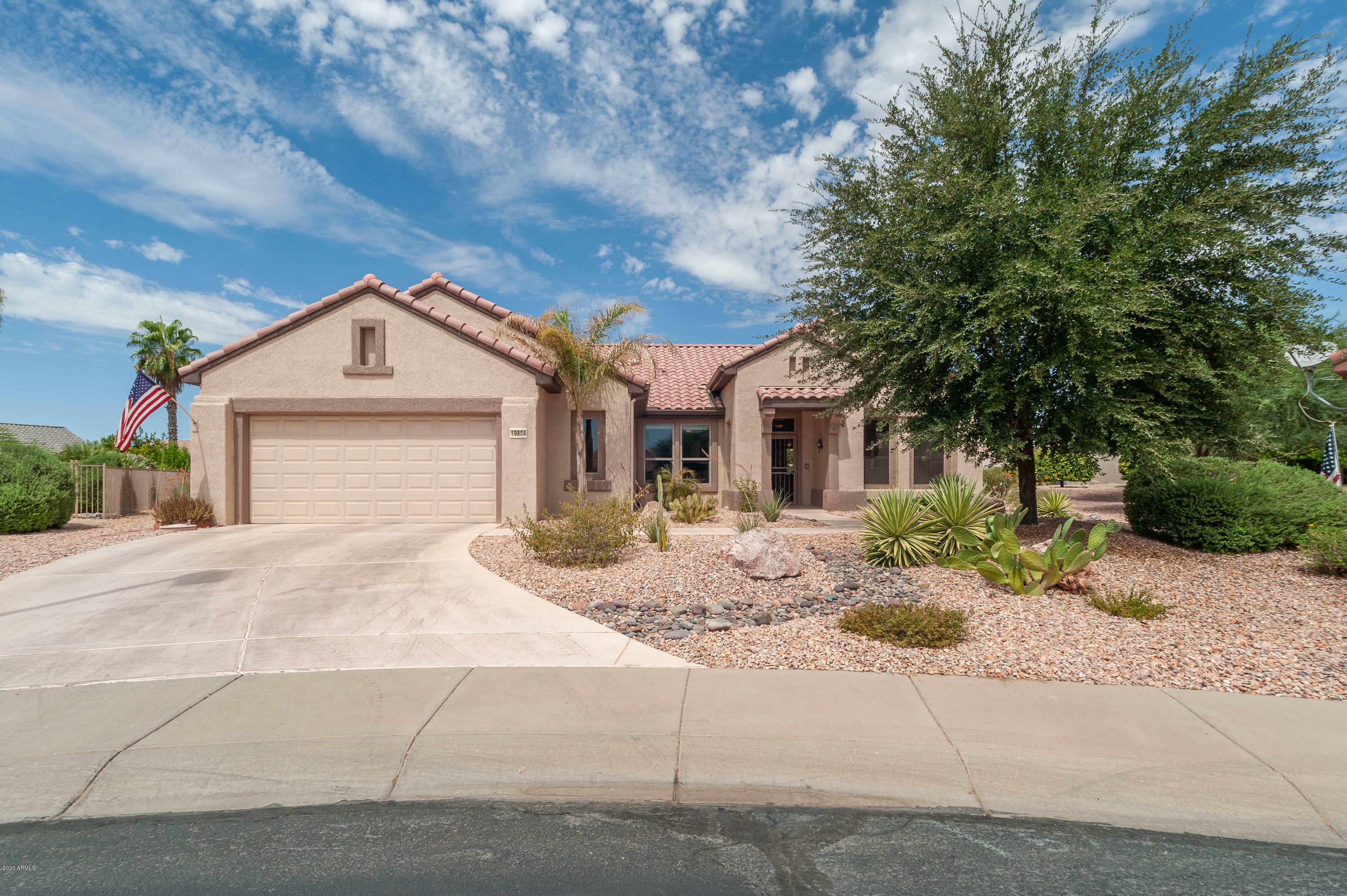 Property Photo:  19884 N Tapestry Court  AZ 85374 