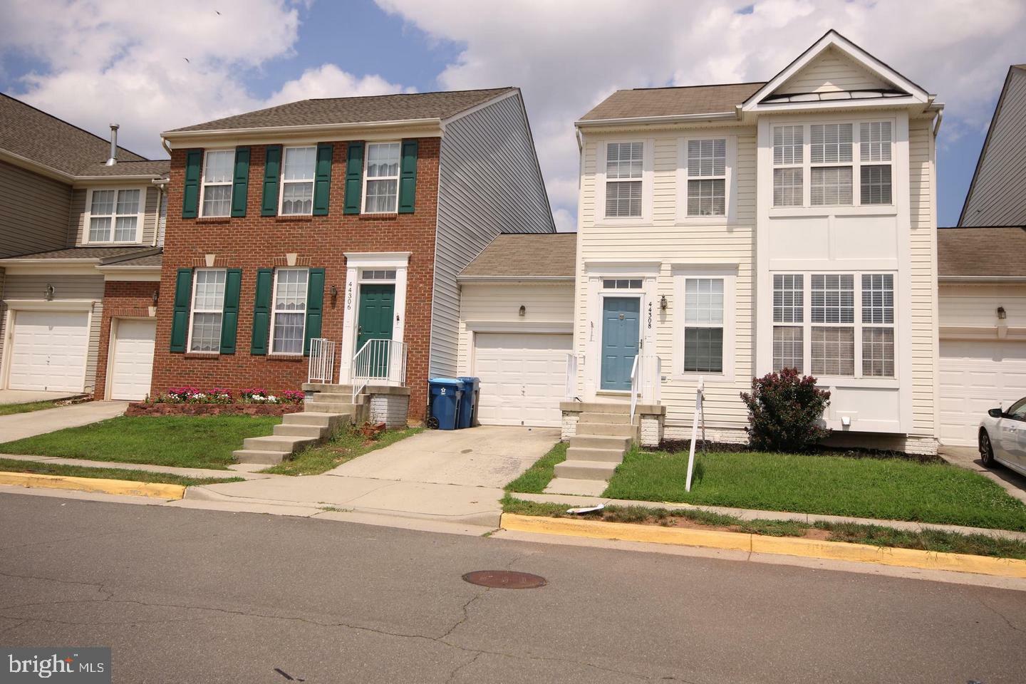 Property Photo:  44308 Silkworth Terrace  VA 20147 