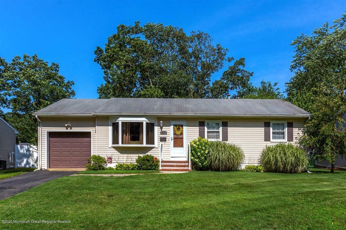 Property Photo:  612 Rispo Drive  NJ 08742 