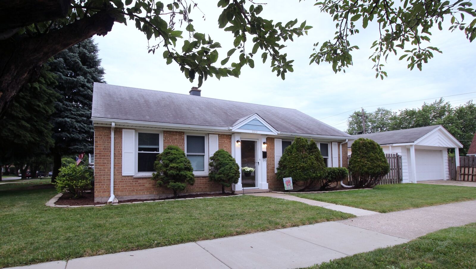 Property Photo: