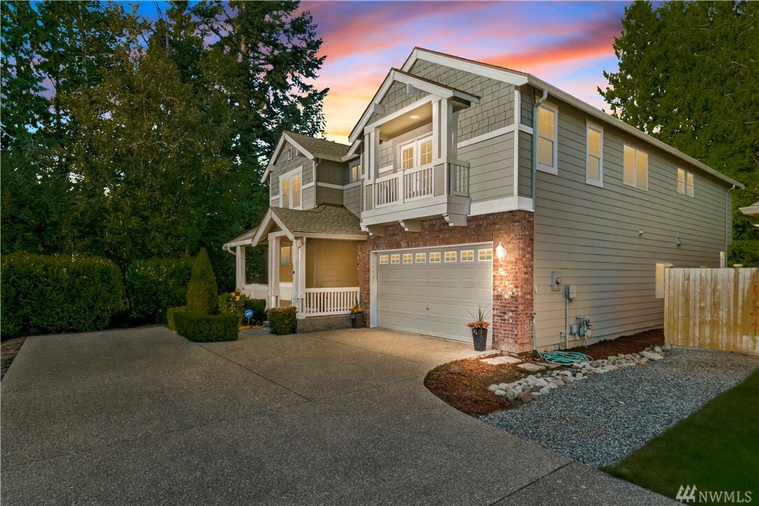 Property Photo:  14523 13th Ave SE  WA 98012 