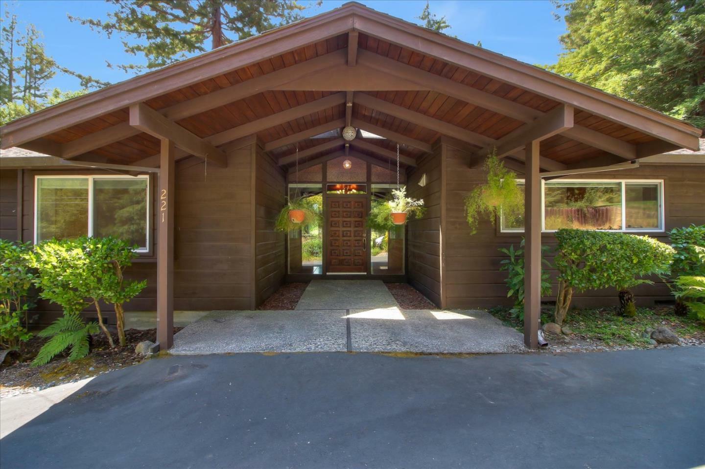 Property Photo:  221 West Hilton Drive  CA 95006 