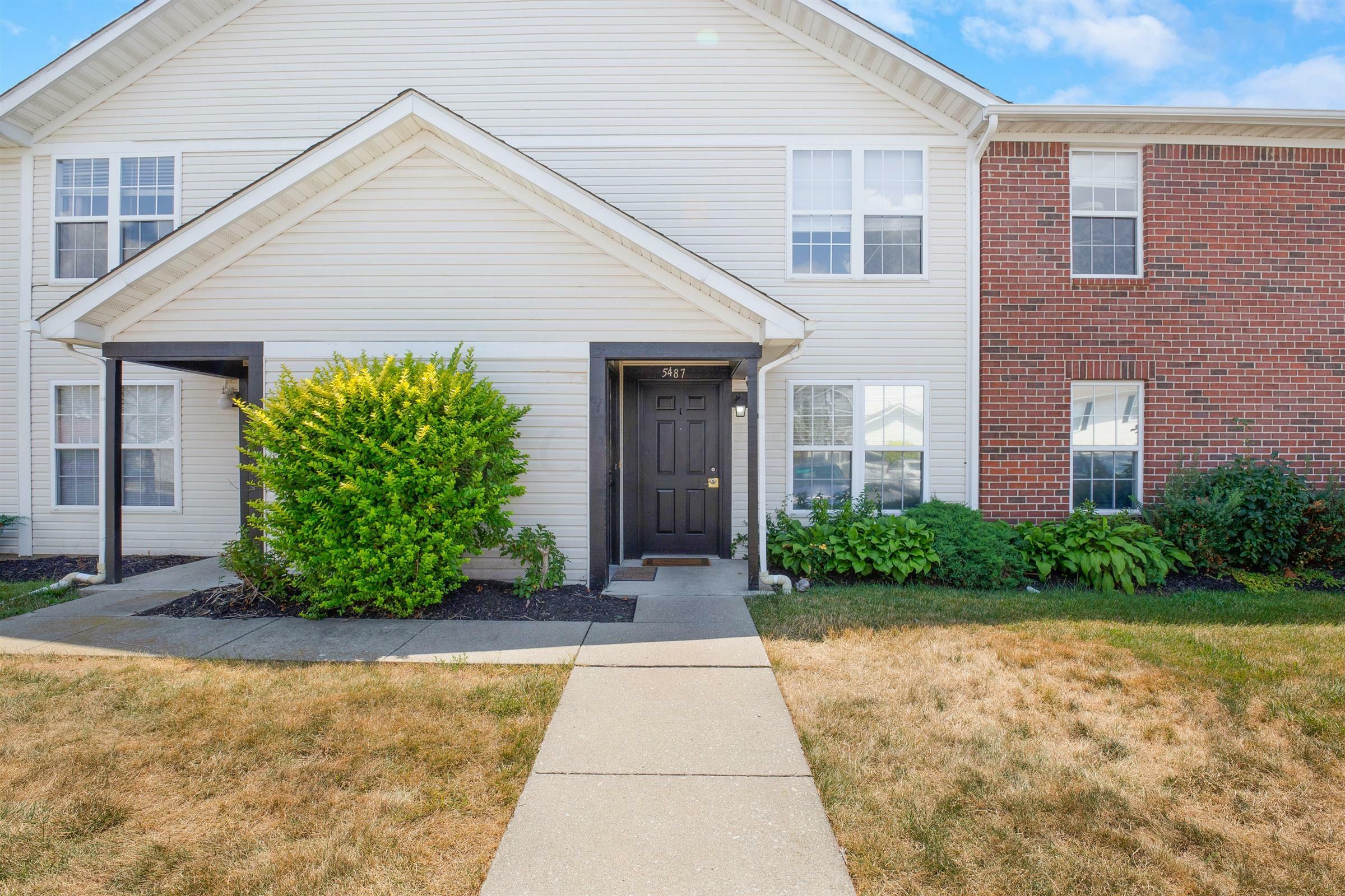 Property Photo:  5487 Garden Ridge  OH 43228 