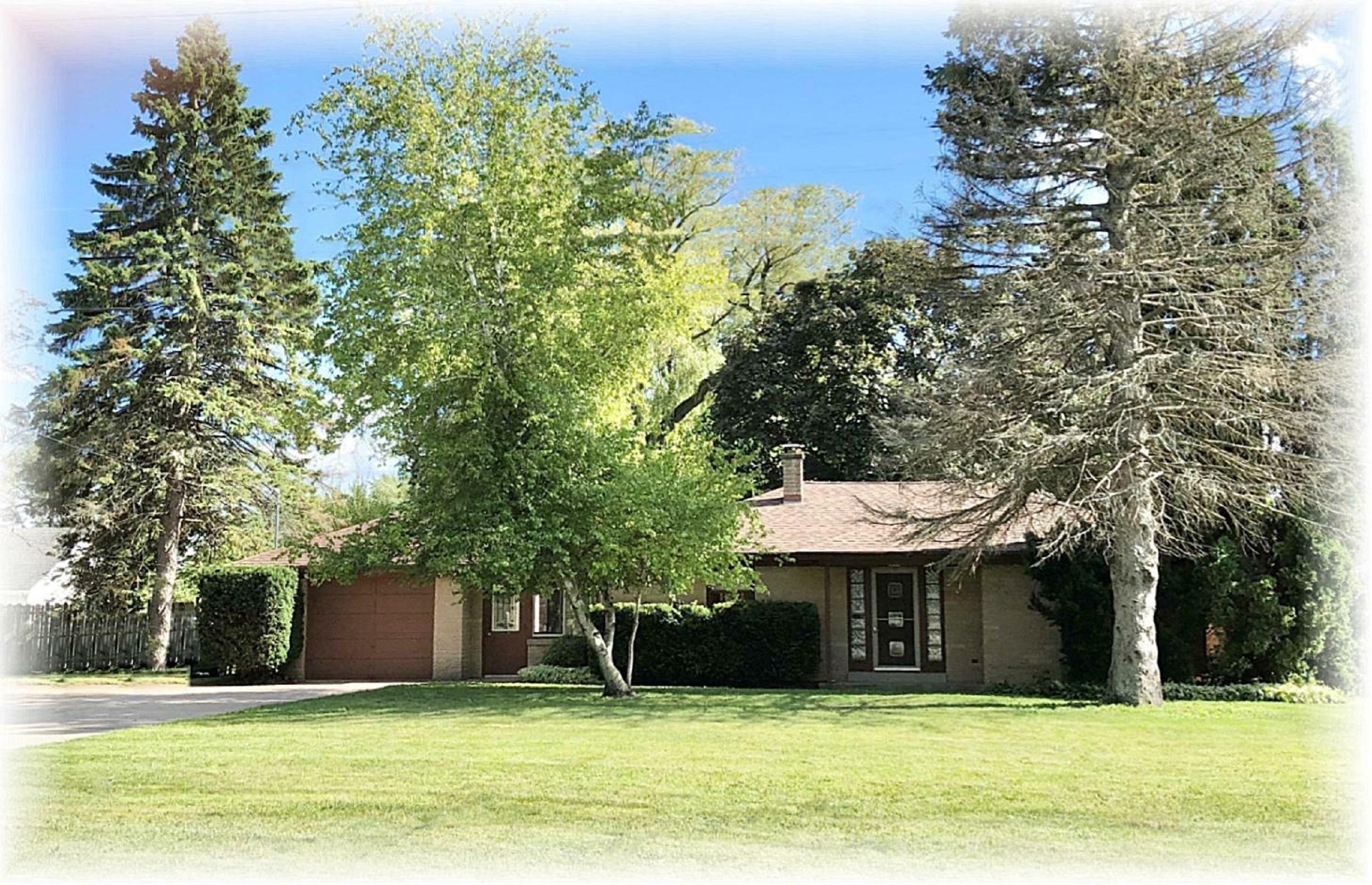 Property Photo: 1807 4 Mile Rd WI 53402