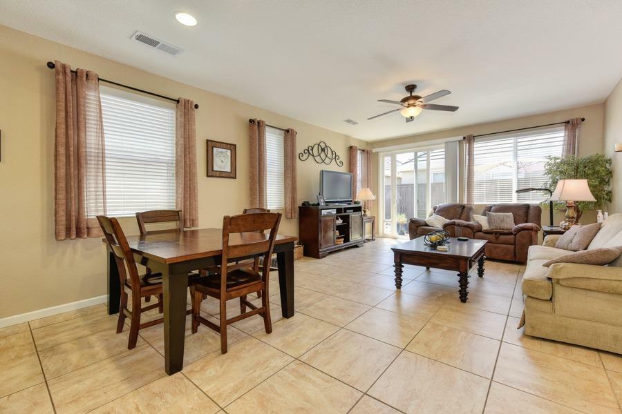 Property Photo:  9750 Dartwell Way  CA 95829 