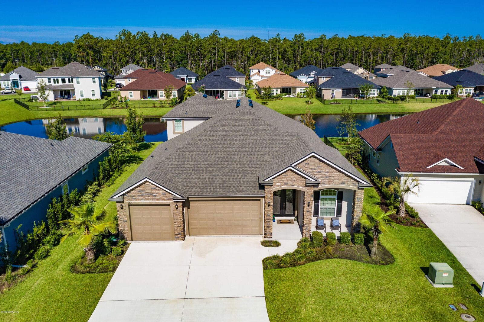 Property Photo:  1962 Talon Sharp Way  FL 32003 