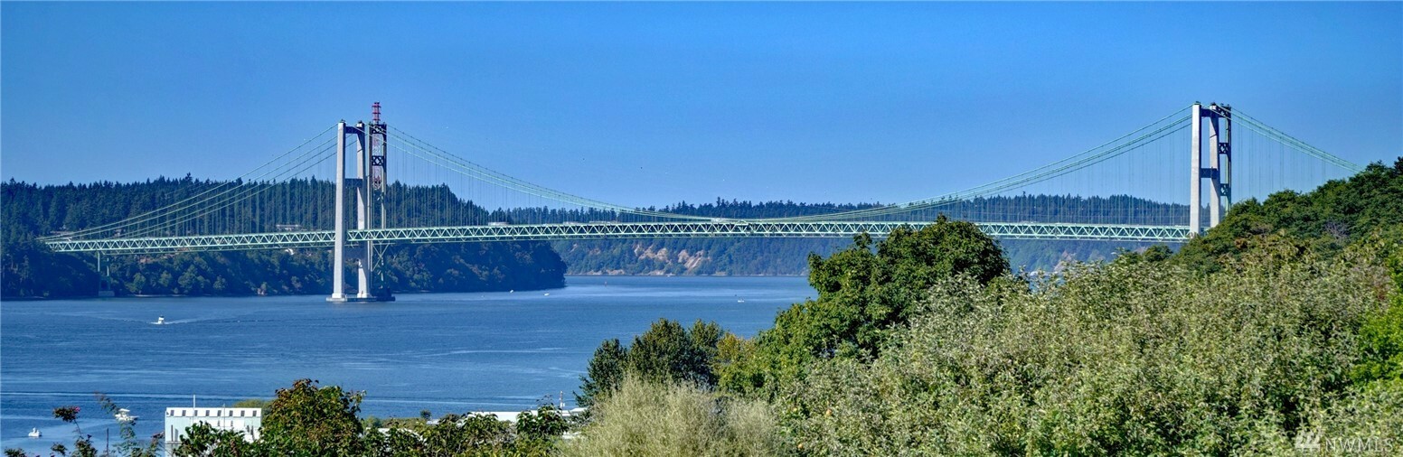 Property Photo: 2747 Soundview Dr W WA 98466