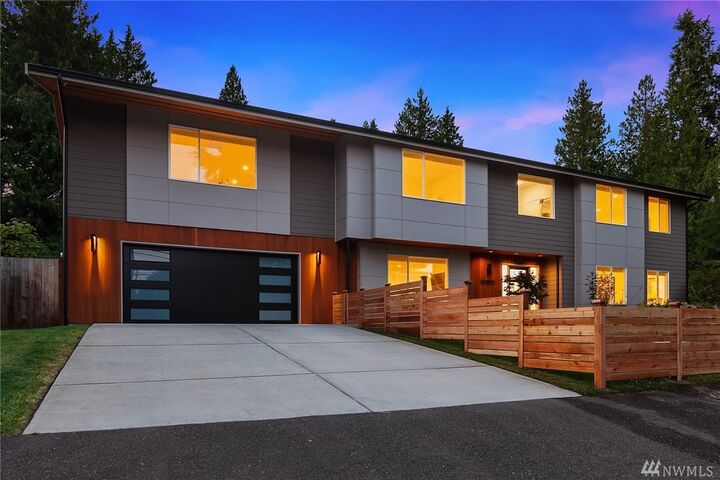 Property Photo:  10920 NE 112th Street  WA 98033 