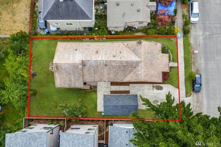 Property Photo: 9222 15th Ave SW A/B WA 98106